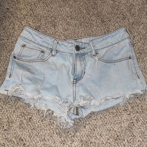 Bullhead co. Low rise jeans